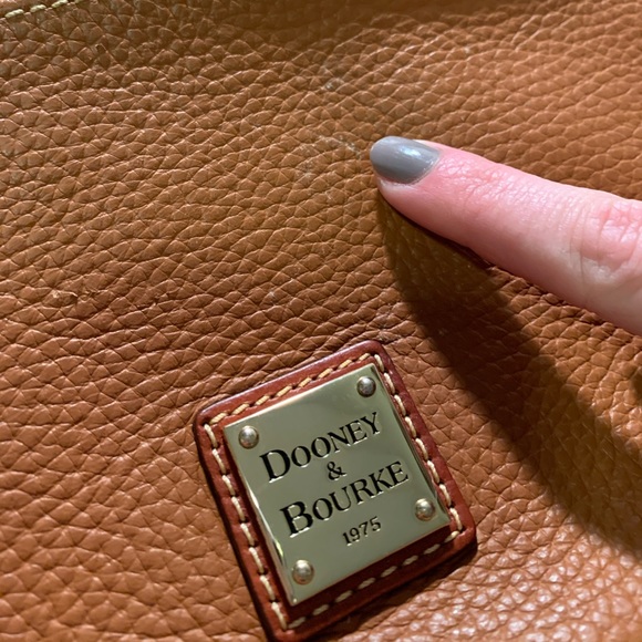 Dooney & Bourke Pebbled Leather Crossbody Purse - Picture 5 of 7